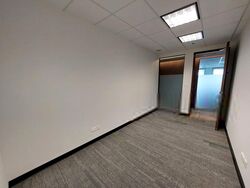 Centennial Tower (D1), Office #461581301